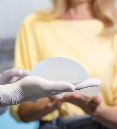 Explante de silicone: Remoção de prótese de silicone